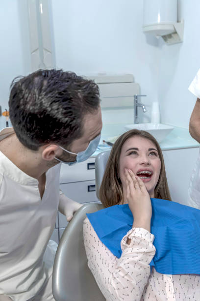 Best Emergency Tooth Extraction in Jourdanton, TX